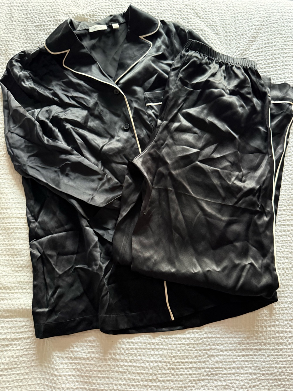 Aritzia black nightside silk pajama set